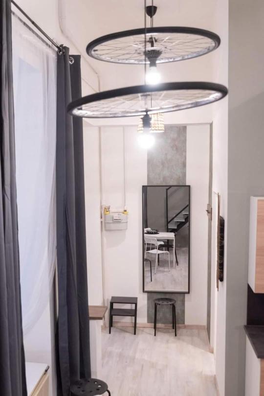 Central Stay Gozsdu Budapest Bagian luar foto