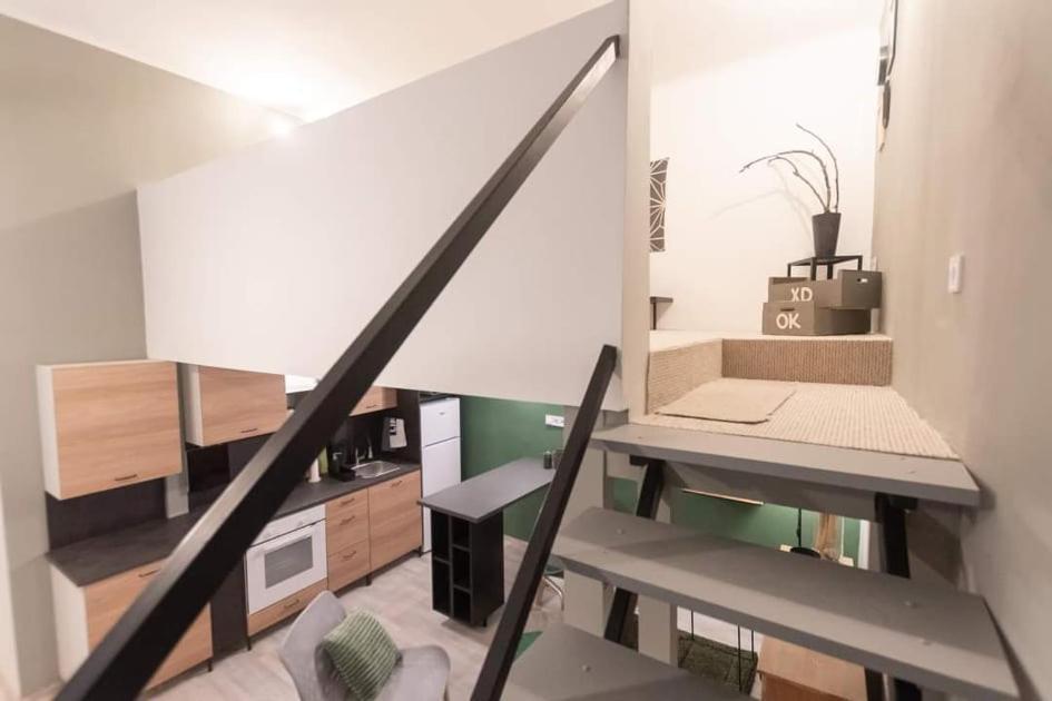 Central Stay Gozsdu Budapest Bagian luar foto